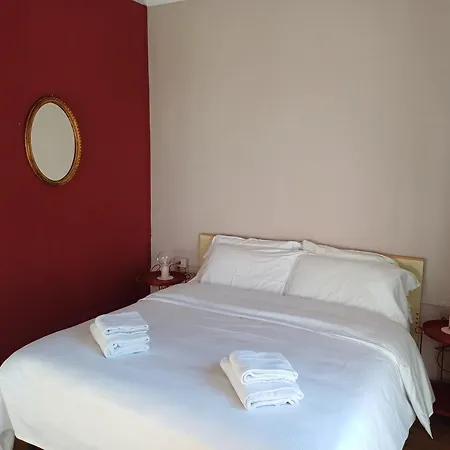 Malibu Ξενοδοχείο 2*